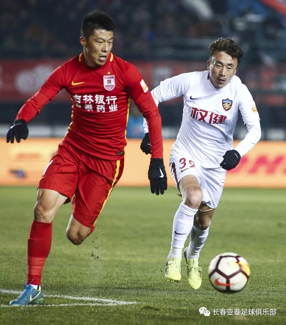 oubao足球赛事-达姆施塔特vs卡尔斯鲁厄