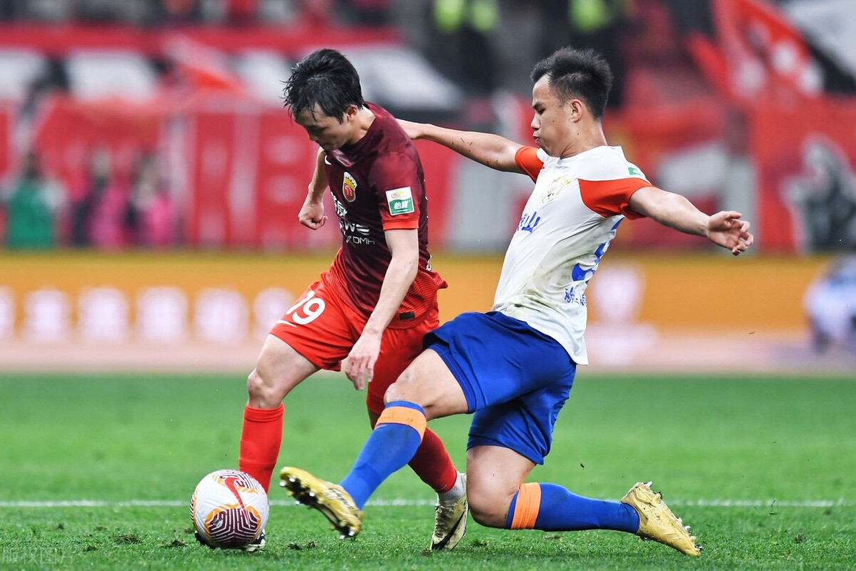 欧宝oubao官网-亚洲联赛豪强纷纷登场：球场战火连绵